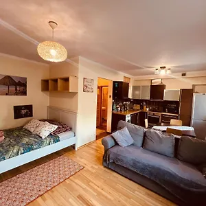 entire-studio-flat.warsawhotelspoland.com/
