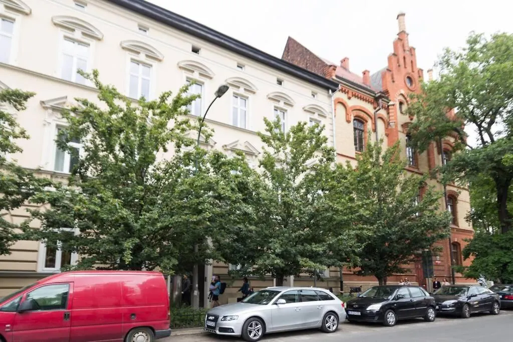 The Quiet Blue Home In The City Center! Krakow Poland
